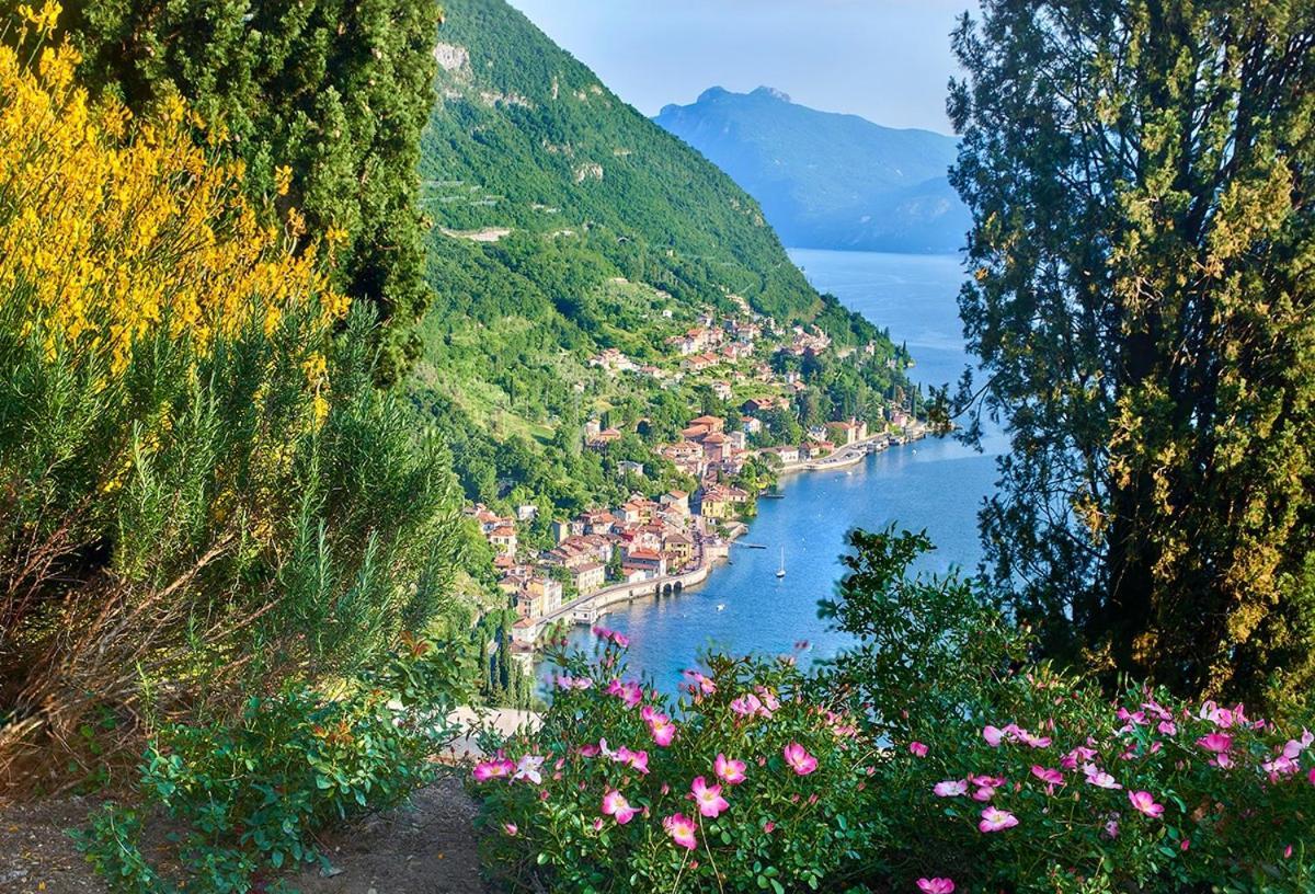 Window On The Lake Varenna Luaran gambar
