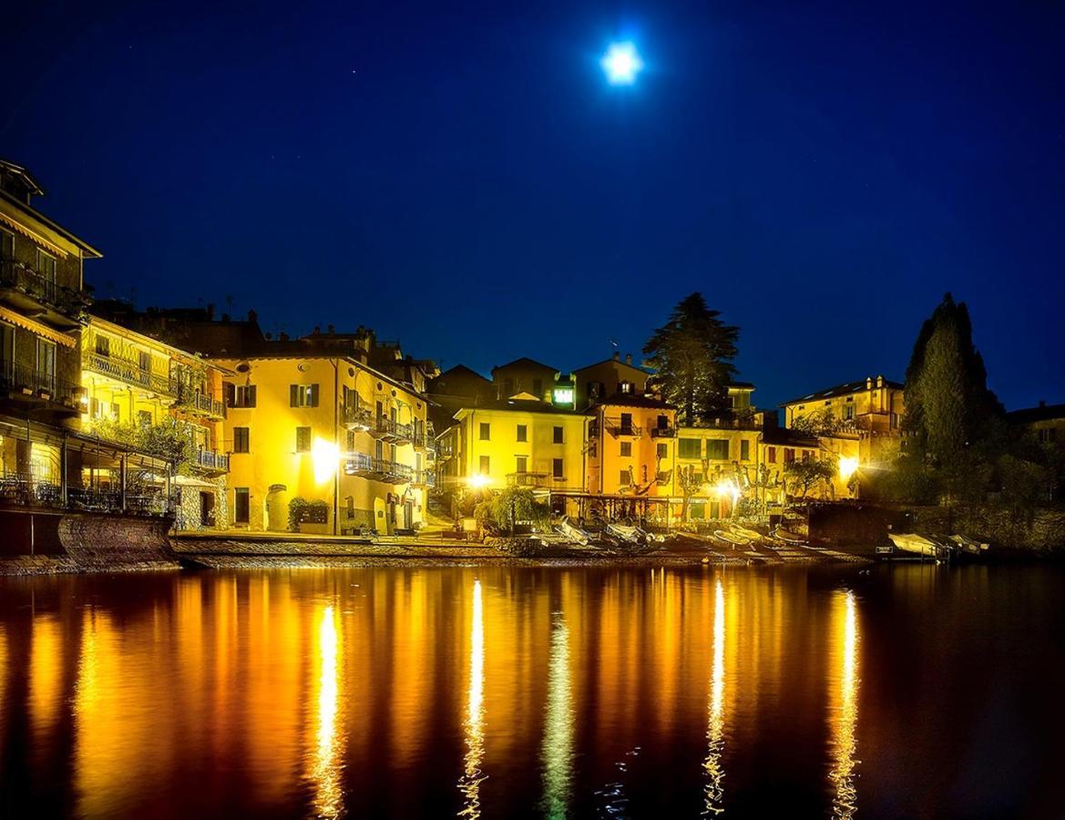 Window On The Lake Varenna Luaran gambar