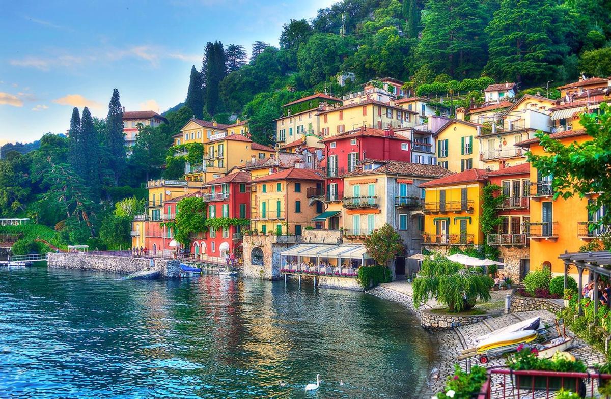 Window On The Lake Varenna Luaran gambar